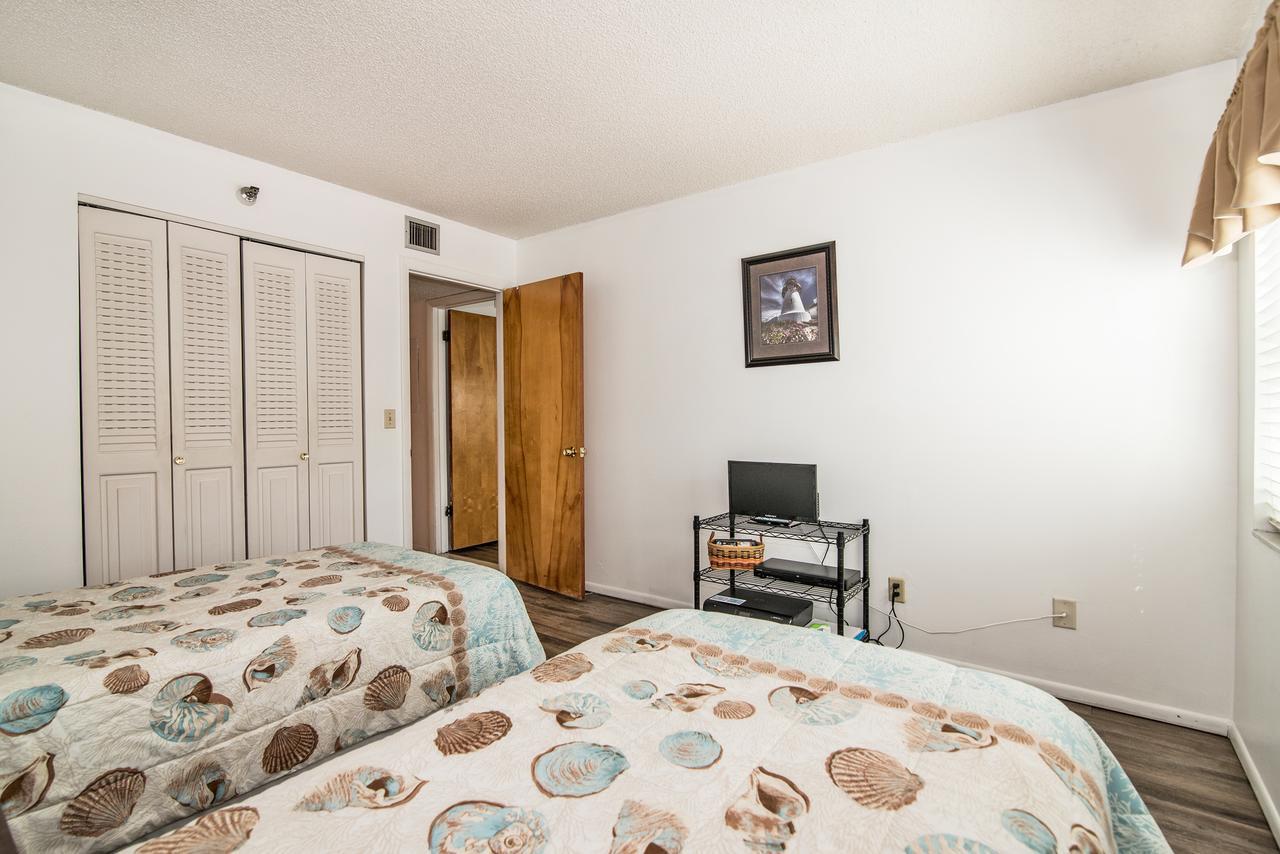 Intercoastal Beach Suite Clearwater Exterior photo