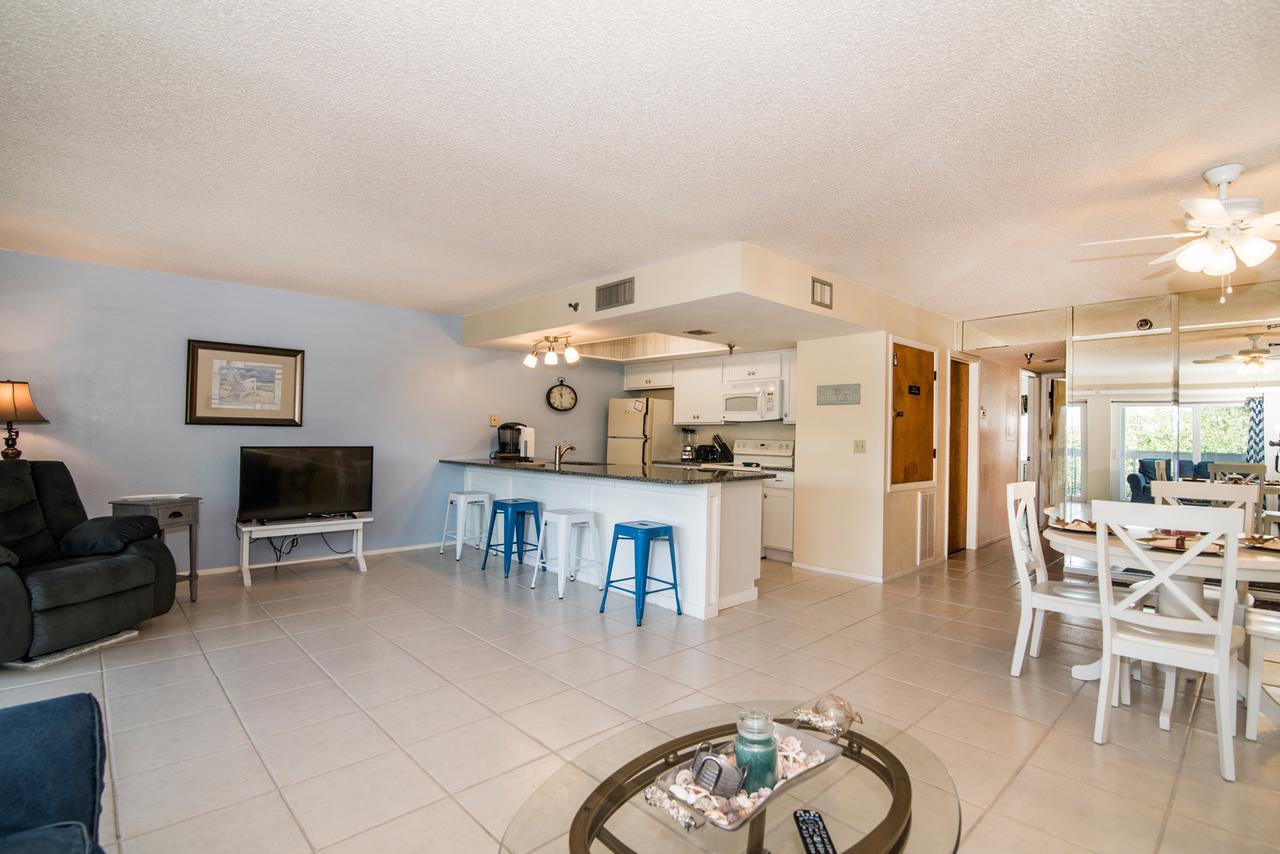 Intercoastal Beach Suite Clearwater Exterior photo